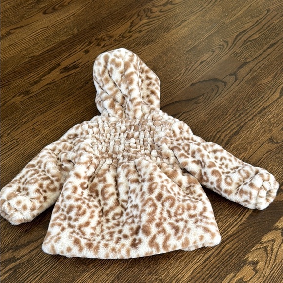 Cozy Tan and Cream Faux Fur Baby Coat - Picture 7 of 8